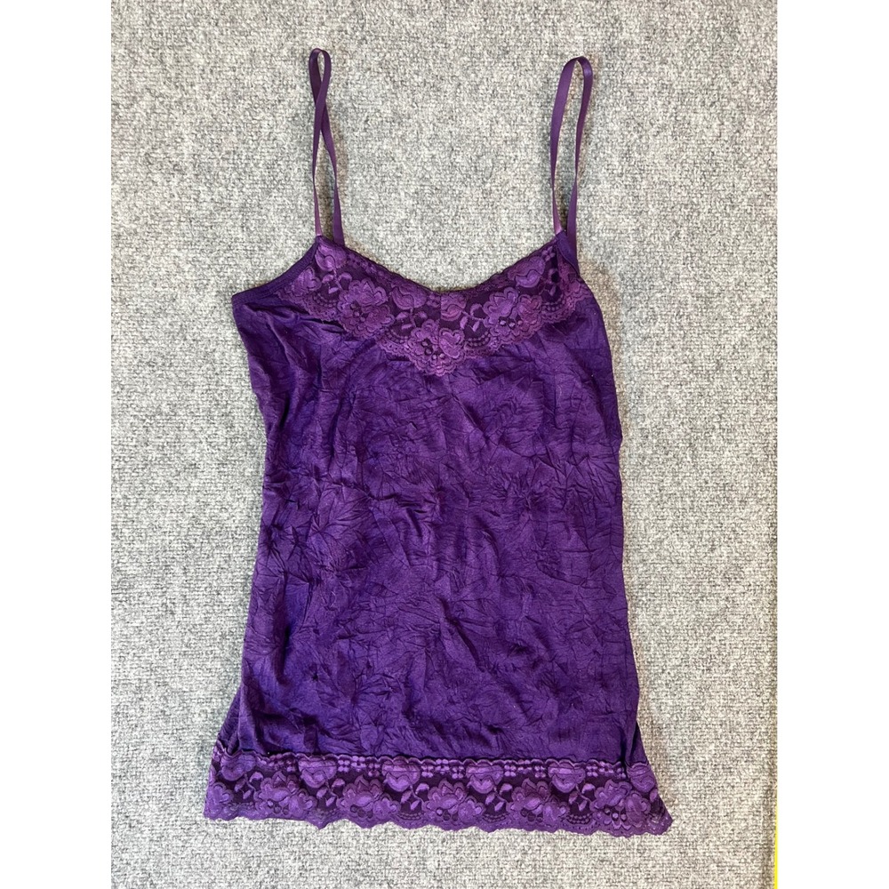 Y2K perfect layering Purple Crinkle Lace Trim Camisole Adjustable Straps Size M